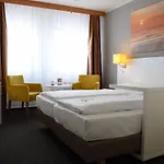 Astral'inn & Restaurant Hotel 3*