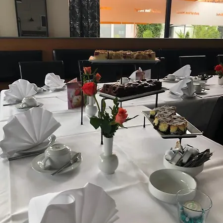 Astral'inn & Restaurant 3*