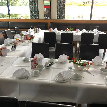 Astral'inn & Restaurant Otel 3*