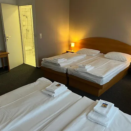 Astral'inn & Restaurant Otel 3*