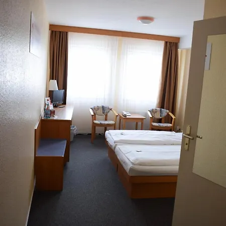 Astral'inn & Restaurant Hotell