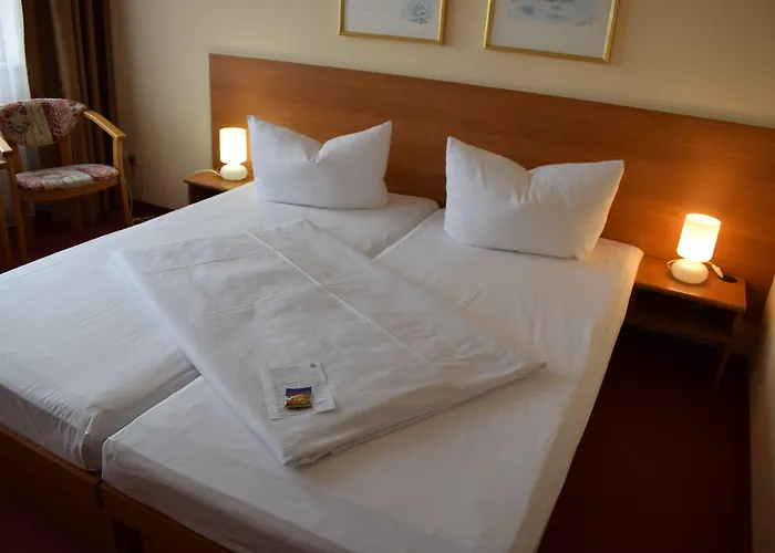 Astral'inn & Restaurant Otel