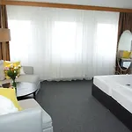 Ξενοδοχείο Astral'inn & Restaurant 3*