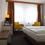 Astral'inn & Restaurant 3*