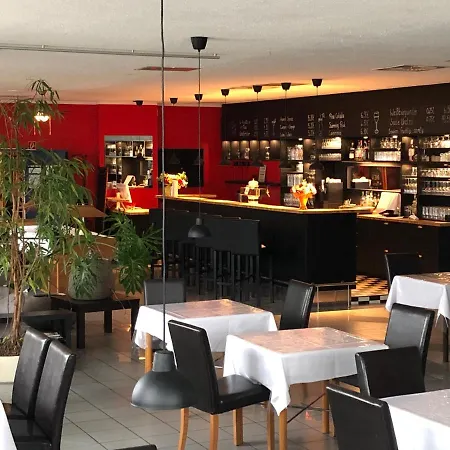 Hotel Astral'inn & Restaurant 3*