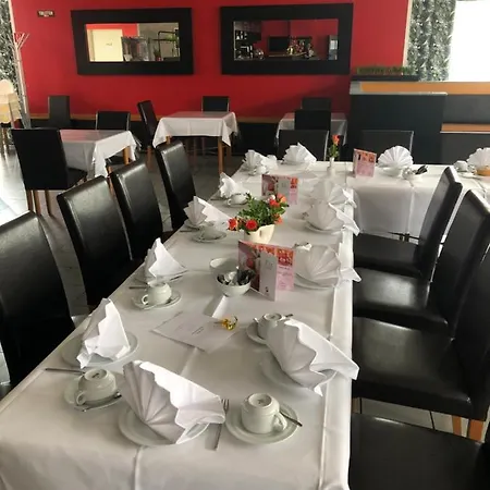 Astral'inn & Restaurant 3*