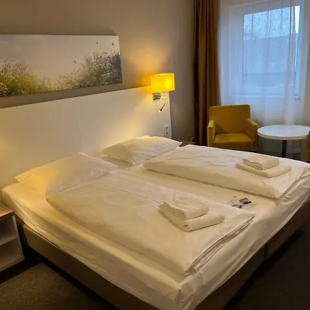 Astral'inn & Restaurant Hotel 3*