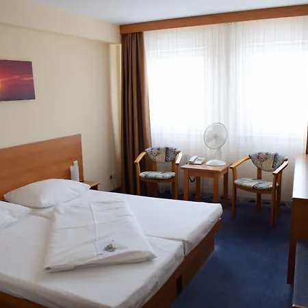 Hotel Astral'inn & Restaurant