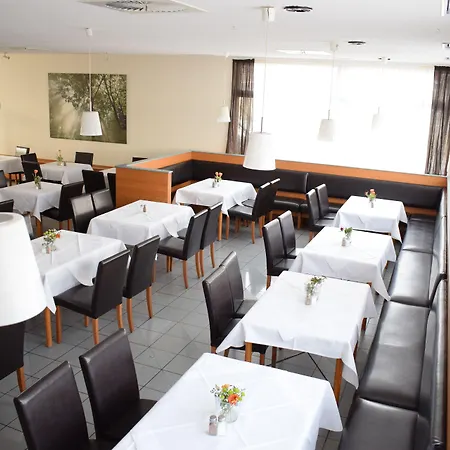 Astral'inn & Restaurant 3*