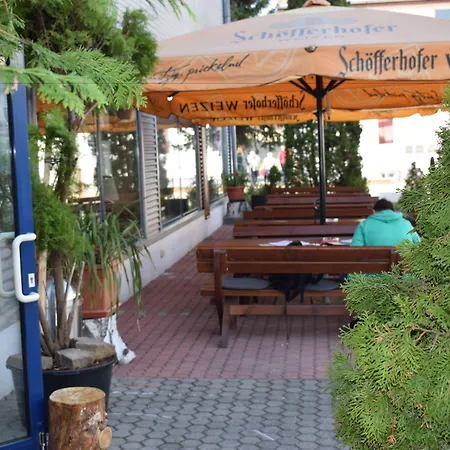 Astral'inn & Restaurant 3* לייפציג