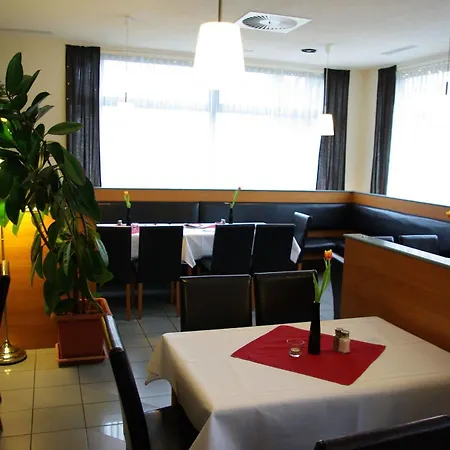 Astral'inn & Restaurant Hotel