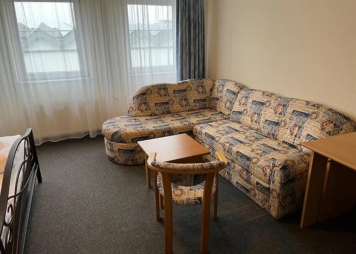 Astral'inn & Restaurant 3*