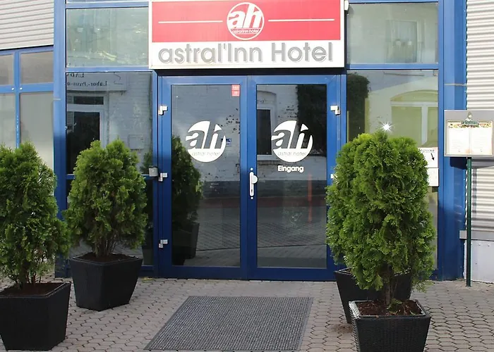 Astral'inn & Restaurant Hotel 3*